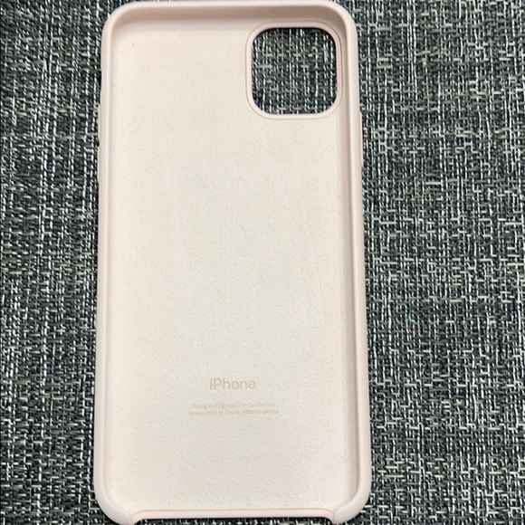 Apple iphone 11 Pro Max case - Picture 2 of 2